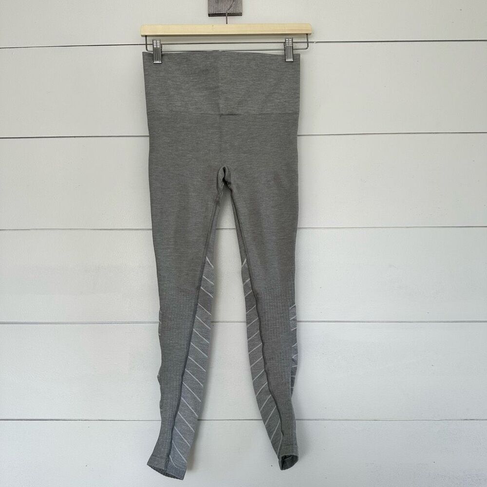 Blanqi Women’s Small Grey White Patterned Seamless Maternity Leggings